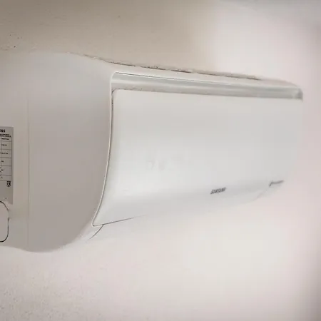 Feriehus Ermanno Climatizzata Con Giardino Privato *