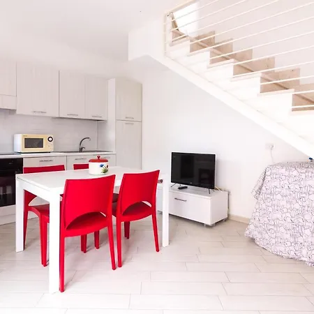 Casa vacanze Ermanno Climatizzata Con Giardino Privato