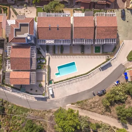 Ermanno Climatizzata Con Giardino Privato Ferienhaus